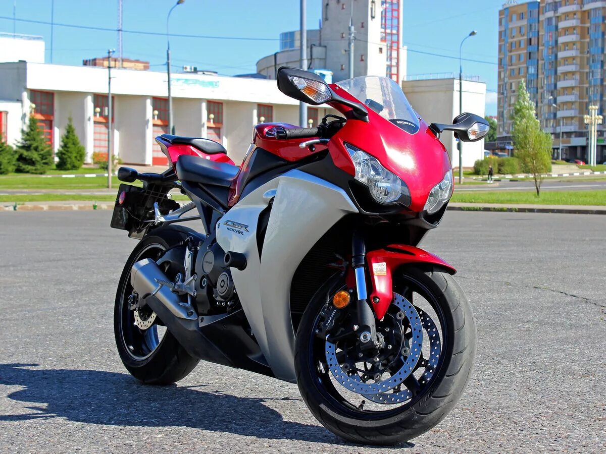 Honda cbr1000rr fireblade. Honda fireblade 1000. Хонда фаерблейд. Honda cbr 1000 rr/ra fireblade. Хонда фаерблейд.
