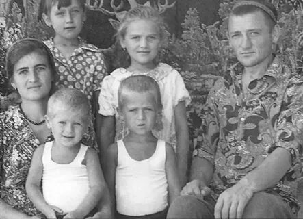 Жена в детстве