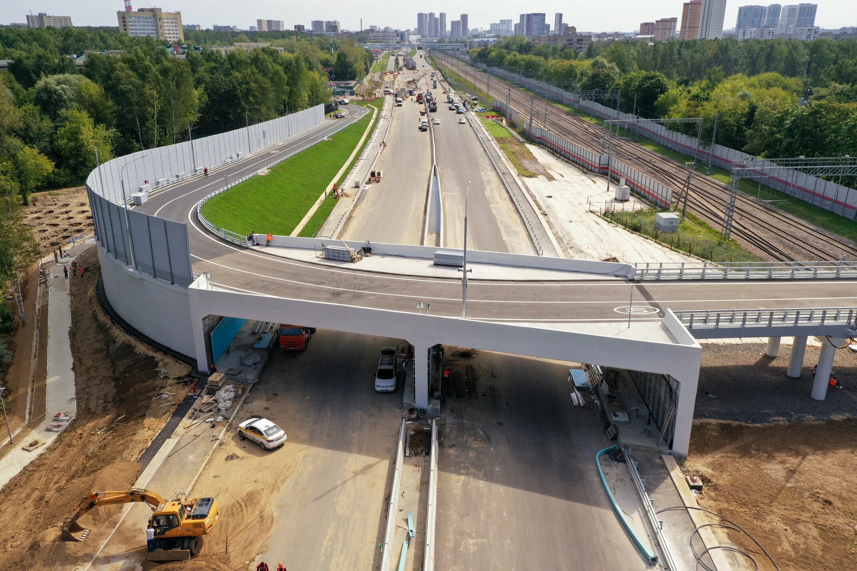 Какую дорогу открыли в москве. Солнцево Бутово Варшавское шоссе 2023. Солнцево – Бутово – Варшавское шоссе» эстакада. Путепровод Солнцево Бутово Варшавское шоссе. Автомагистраль Солнцево Бутово Варшавское шоссе.