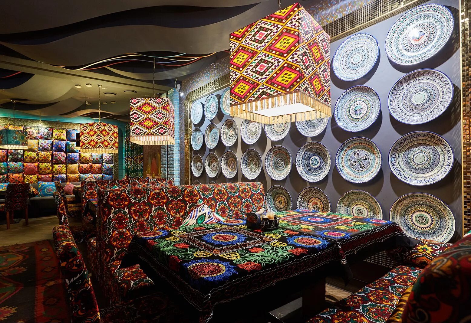 узбекистан оформление на работу. узбекистан ресторан кафе чайхана. атрибуты узбекистана. чайхана нават новый арбат. узбекистан оформление на работу.