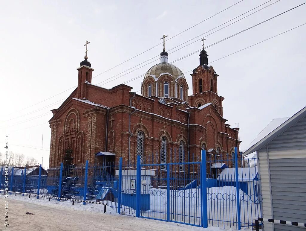 Октябрьский церковь. Церковь октябрьский башкортостан. октябрьский башкирия храмы. церковь город октябрьский республика башкортостан.