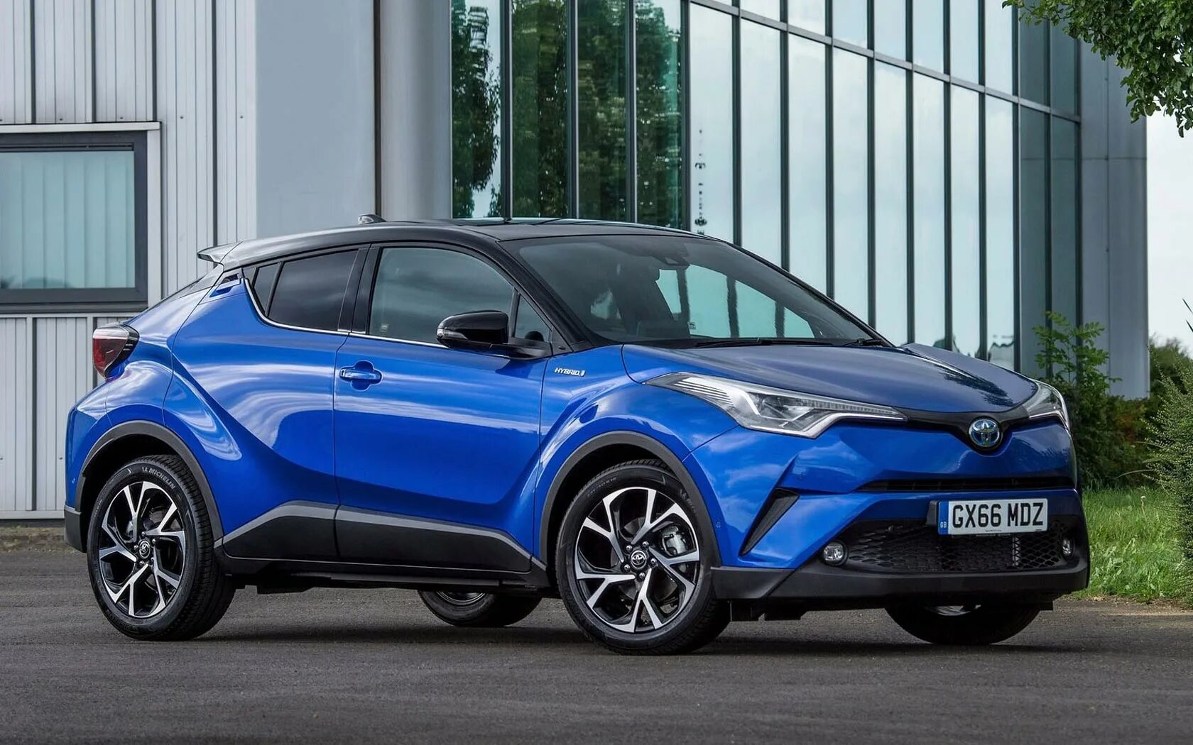 Toyota c-hr 2019. Тойота ар. Тойота chr 2017 белая. Тойота ар. Toyota c-hr 2018.