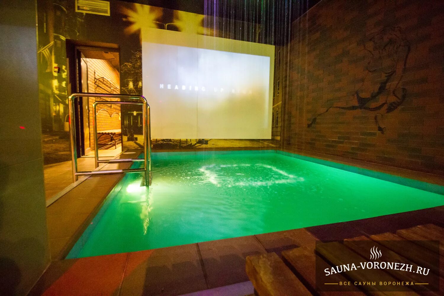 изи неон воронеж. неон воронеж. ресторан воронеж вывеска. вебкам студия воронеж. сауна неон воронеж 45 стрелковой.