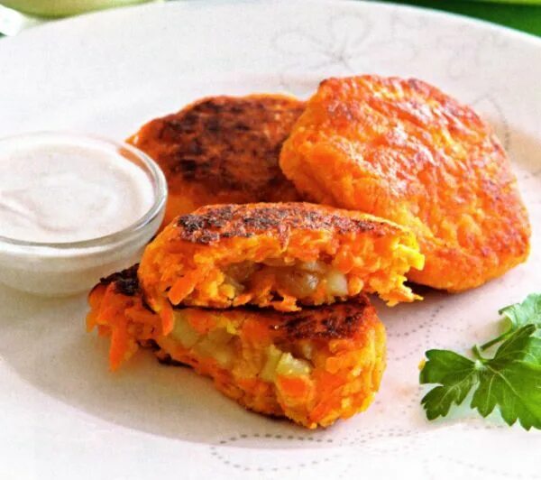 Зразы с морковью. Морковные зразы. Морковные зразы. Зразы с морковью. Зразы из моркови с творогом.