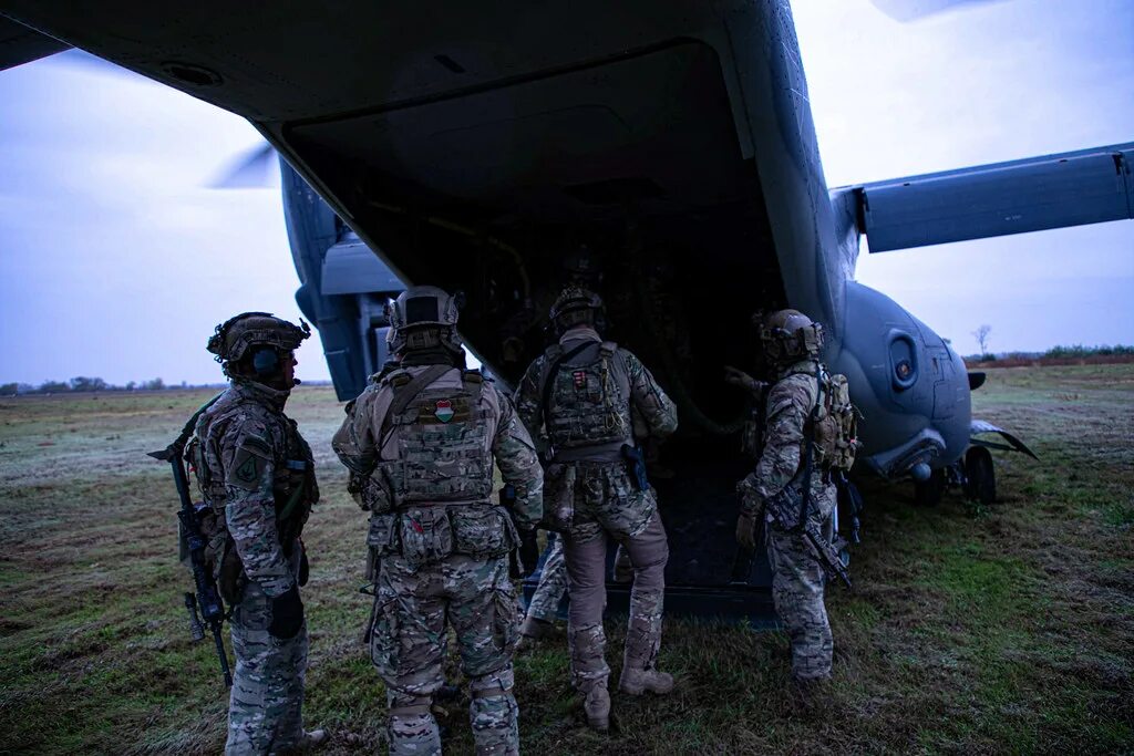 Командование специальной военной операцией. Силы специального назначения армии США. Спецназ учения. Спецназ США Дельта. Командование специальных операций США.