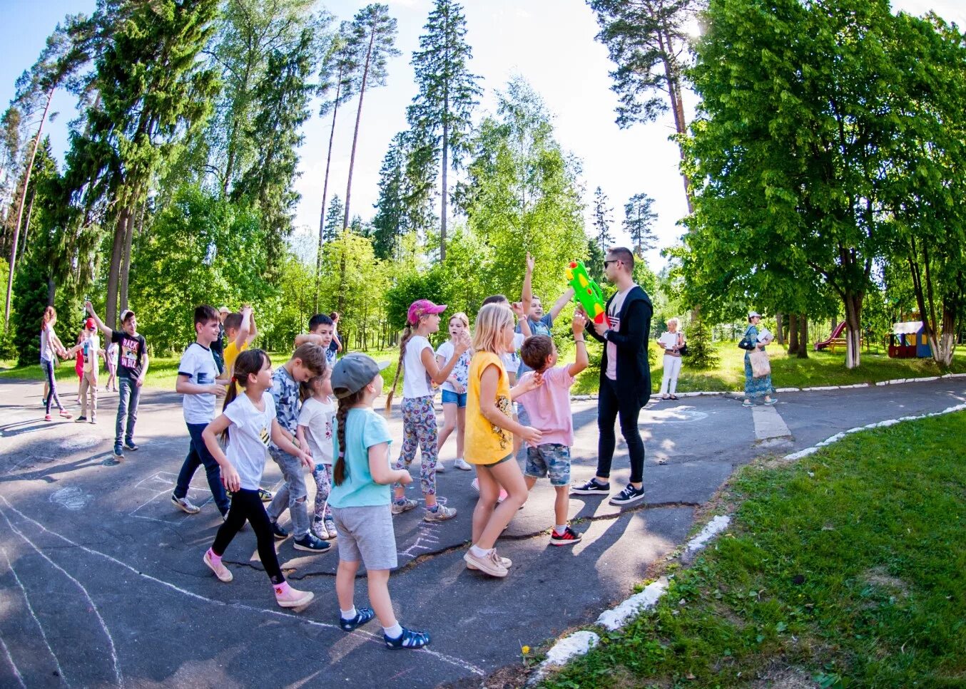 Лагерь евроклуб в подмосковье. Лагерь евроклуб в подмосковье. Евроклуб лагерь истра. Лагерь евроклуб в подмосковье. Евроклуб детский лагерь истра.