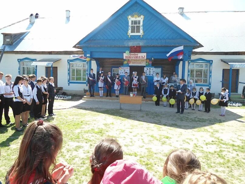 Пограничникам в д шордур. Директор мбук моркинская цкс. Погода в шордуре на 10. Погода в шордуре. Семисолинская сельская библиотека.