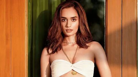 Manushi Chhillar, Vicky Kaushal, Aditya Dhar, Samantha, Akshay Kumar, Ranbi...