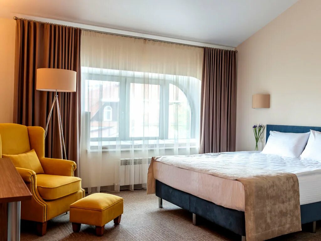 гостиница киров, мопра 52 киров. ессентуки гостиница предгорье. гостиница старый дворик киров. старый дворик на орловской. гостиница старый дворик киров.