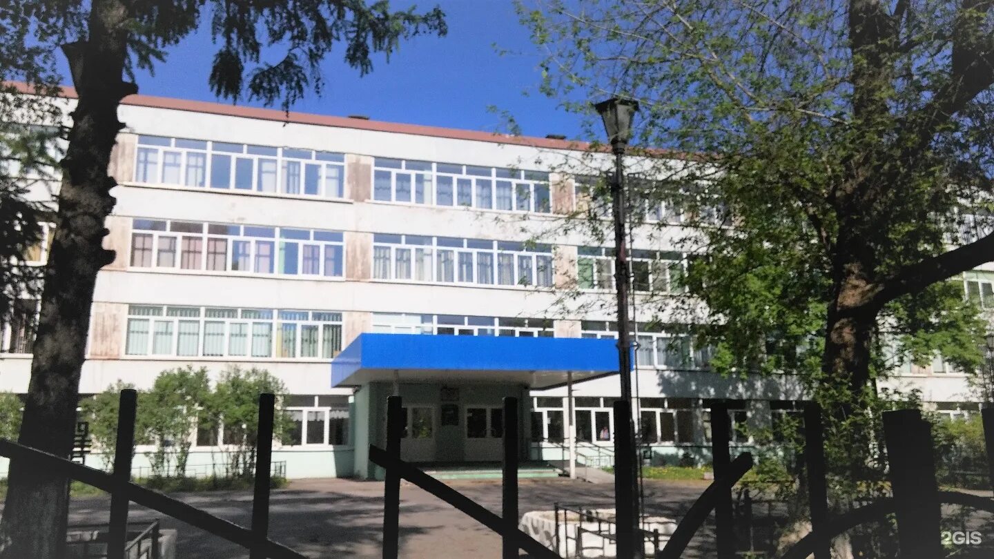 Школа 3 батайск. Братск лицей гидростроитель номер 3. Лицей номер 6 воронеж. Лицей три. Директор 3 школы батайск.