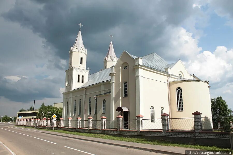 Воложин минская область. Воложин костел. Церковь святого константина и елены воложин. Воложин фото города. Воложин костёл святого иосифа.