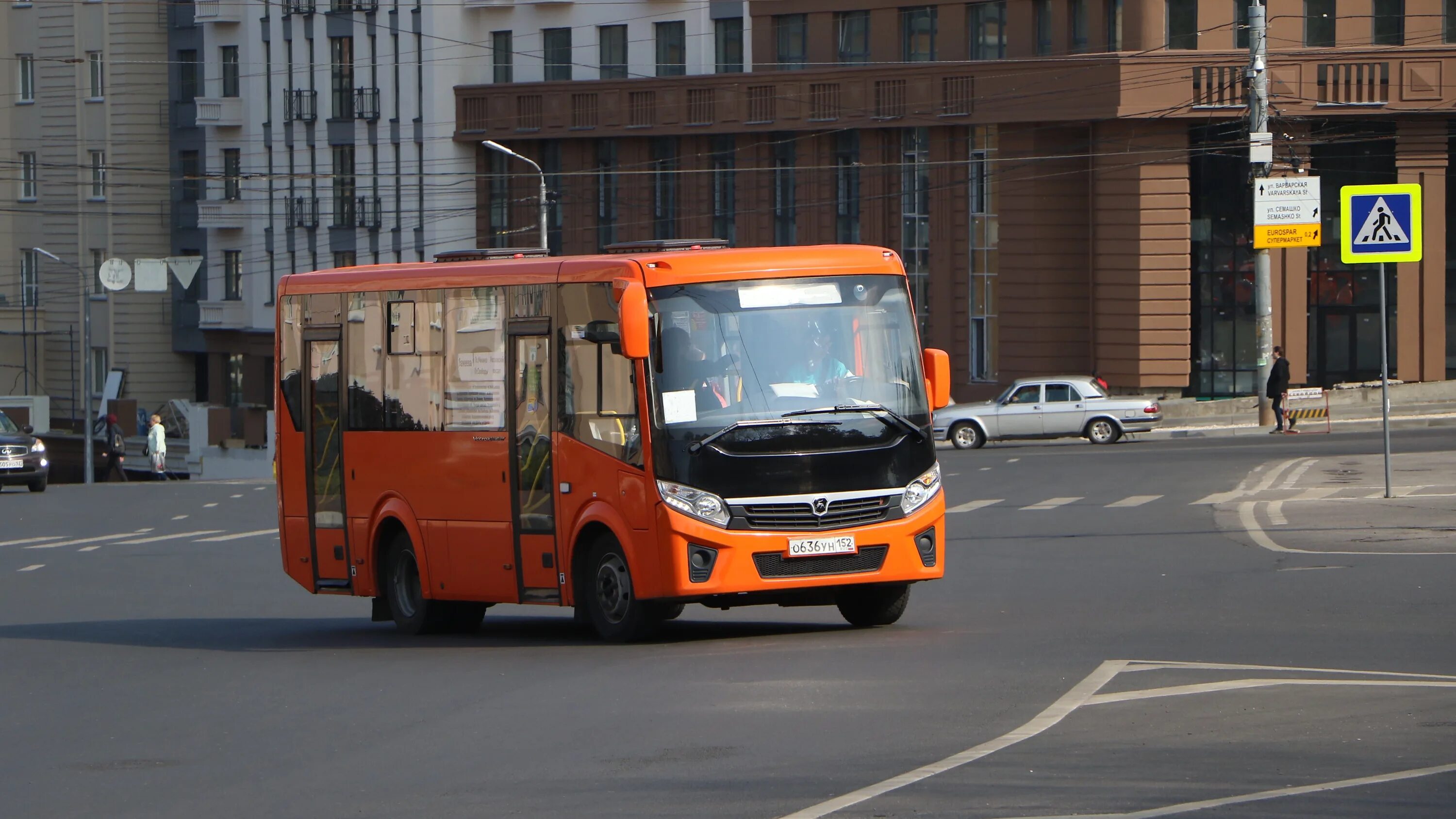 Красный автобус нижний. Нижегородский автобус т57. Т45 Нижний Новгород. Маршрутки Нижний Новгород. Т автобус Нижний Новгород.