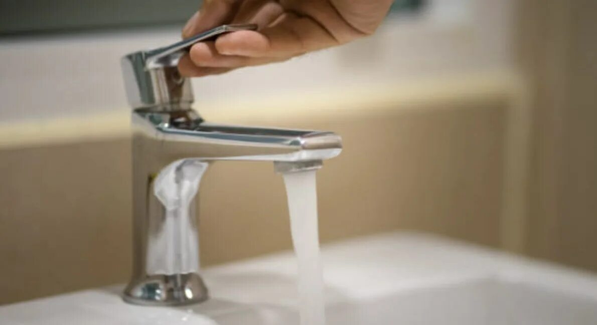 Чистая вода. Вод 50. Включи воду на 50. Горячая вода. Включи воду на 50.