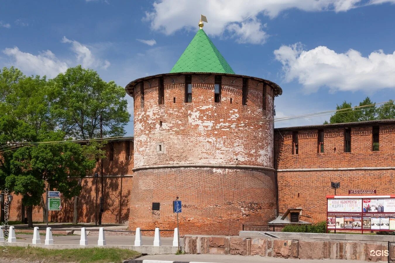 Пороховая башня Нижегородского Кремля. Кладовая башня Кремля Нижний Новгород. Тайницкая башня Кремль Нижний Новгород. Пороховая башня (Нижний Новгород) башни Нижегородского Кремля. Нижегородский кремль нижний новгород сколько башен