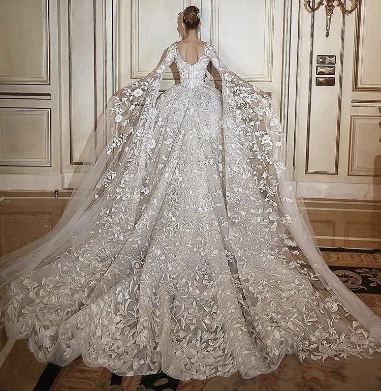 Backlake Luxury Wedding Gown Crystal Long Train Lace Ball Gown Corset Back Robe 