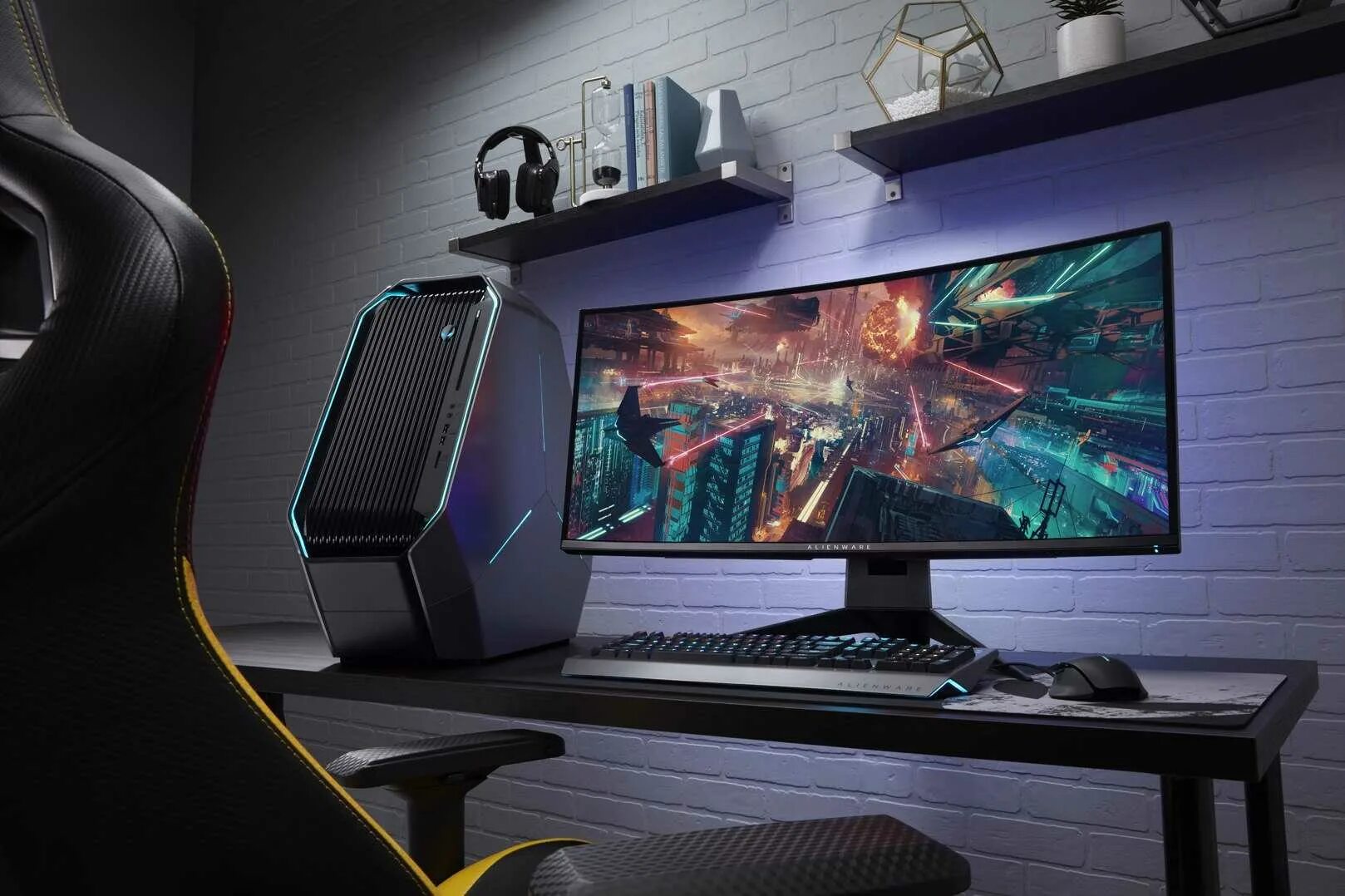 Какие мониторы для игр. Dell Alienware aw3418dw. Dell Alienware Ultrawide.