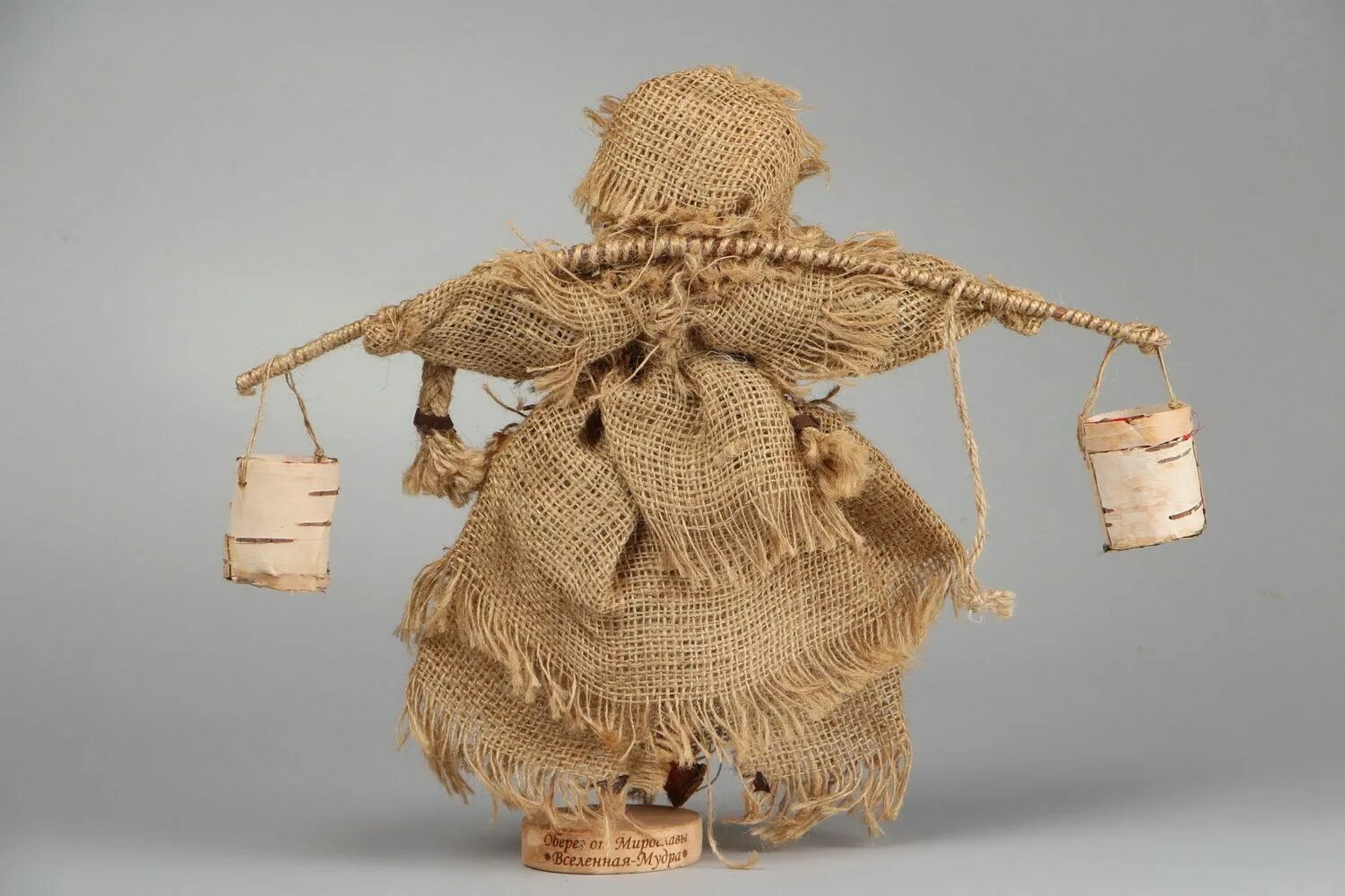 Куколки из мешковины. Куклы своими руками мешковины. Куклы из мешковины и кружева. Шейла ральф. Кукла оберег ангел.