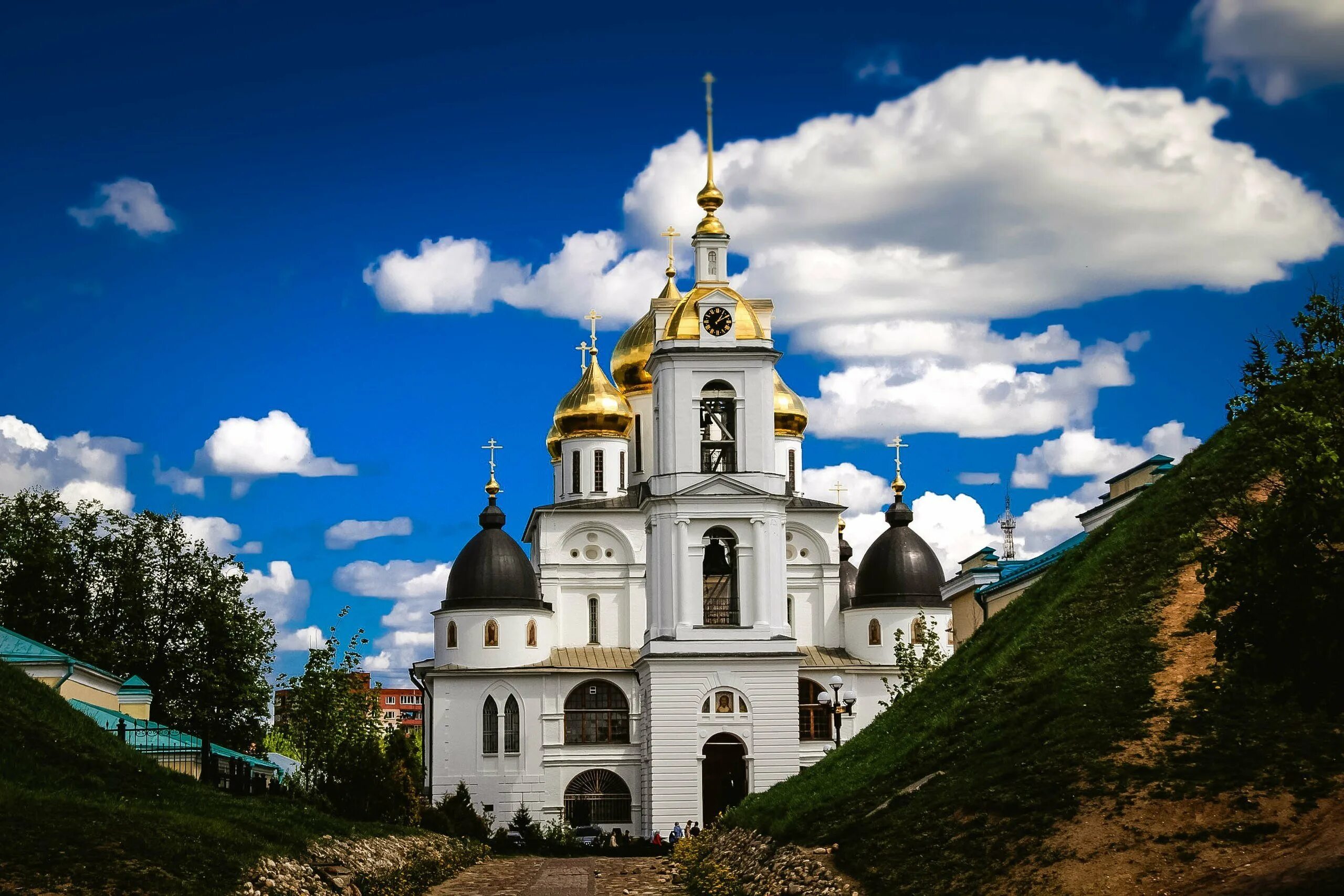 Дмитровский Кремль (музей-заповедник). Дмитровский Кремль в Дмитрове. Россия московская область дмитров