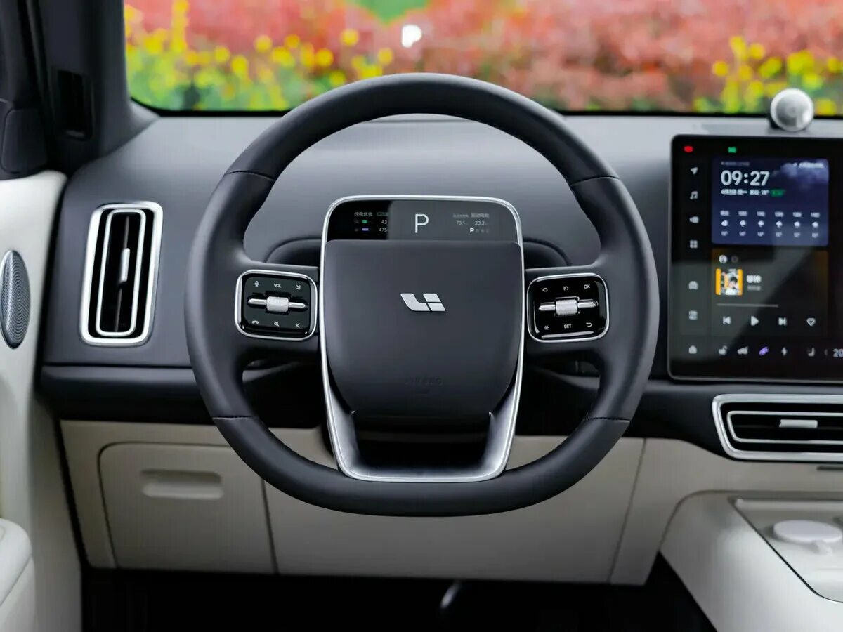 Lixiang размеры. Lixiang l9 2025. li l9 max 2025. lixiang l9 салон. китайские внедорожники lixiang.