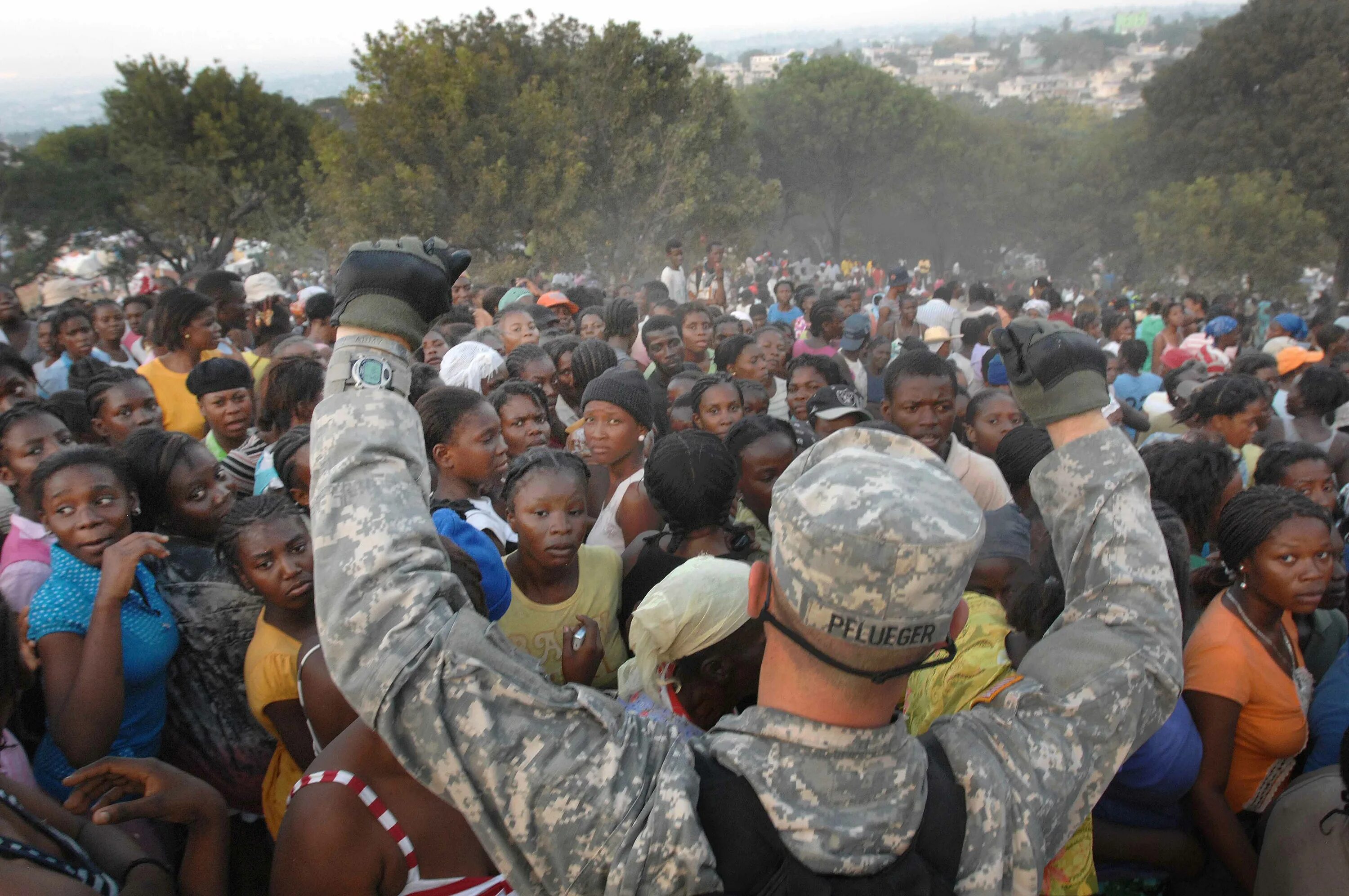 Армия Гаити. Гаитянская армия. Американские войска в Гаити.