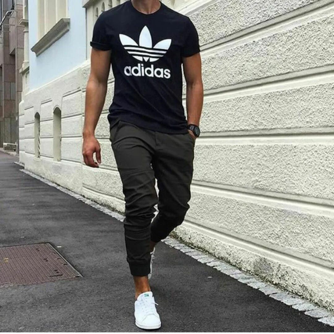 Футболка брюки кроссовки. Adidas Superstar outfit men. Стритвир найк. Adidas Superstar look man. Адидас стрит джоггеры.