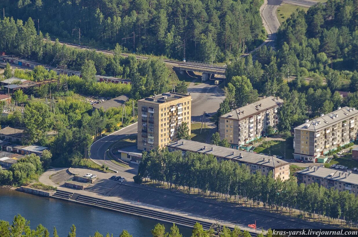 Улицы дивногорска красноярский край. Дивногорск. Город Дивногорск Красноярского. Поселок Дивногорск.