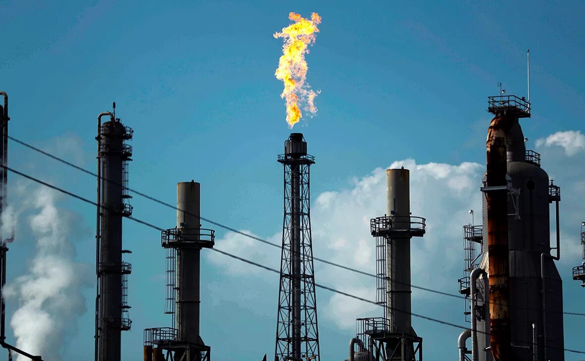 Нефтяной компании азербайджана socar. Добыча нефти в азербайджане. Нефтедобывающая промышленность. Промышленность. Азери нефть азербайджан.