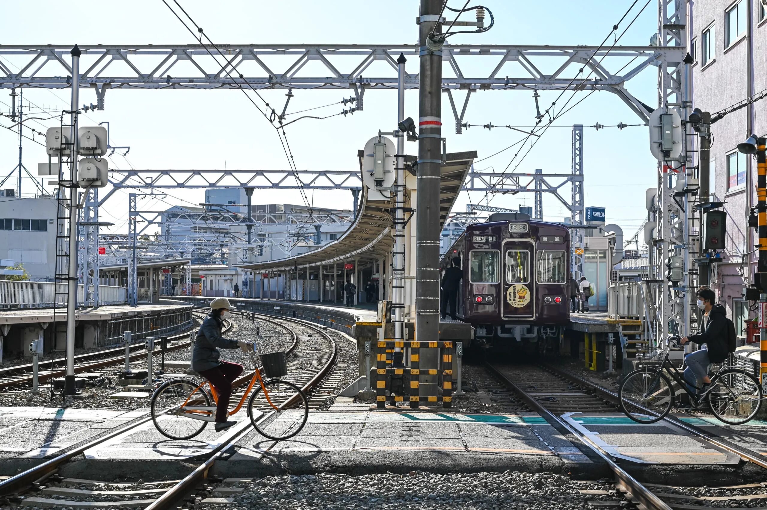Японские железные дороги. Железнодорожная Япония. Первая железная дорога в Японии. Японская ЖД. Железные дороги были в странах