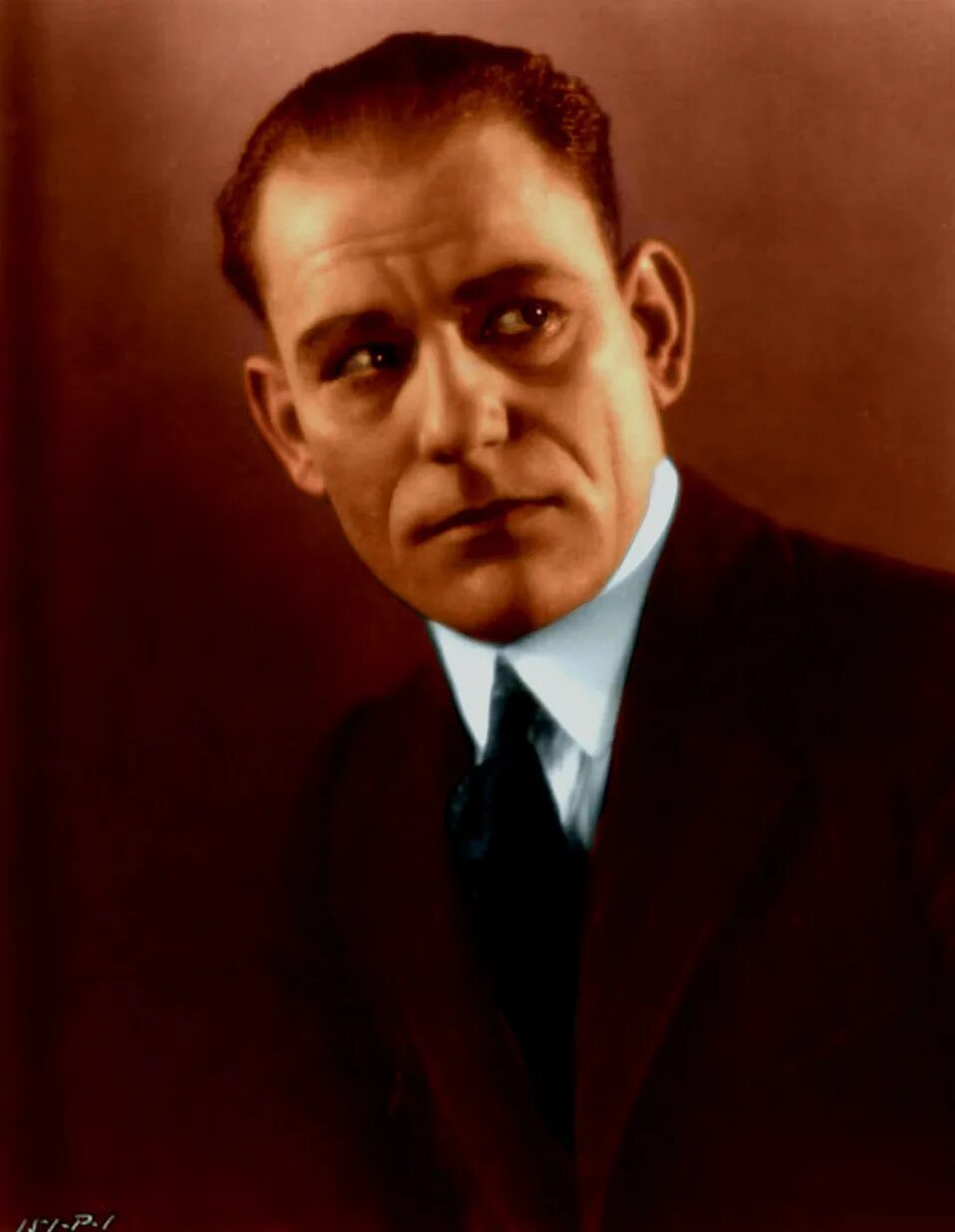 Лон чейни. Лон чейни-старший. lon chaney sr. лон чейни образы. лон чейни актер немого кино.