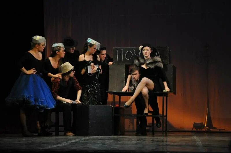 спектакль маленькая женщина. спектакль красноярск. тюз спектакль маленькая баба яга. маленькие женщины пьеса. рок опера моцарт six pieds sous terre.