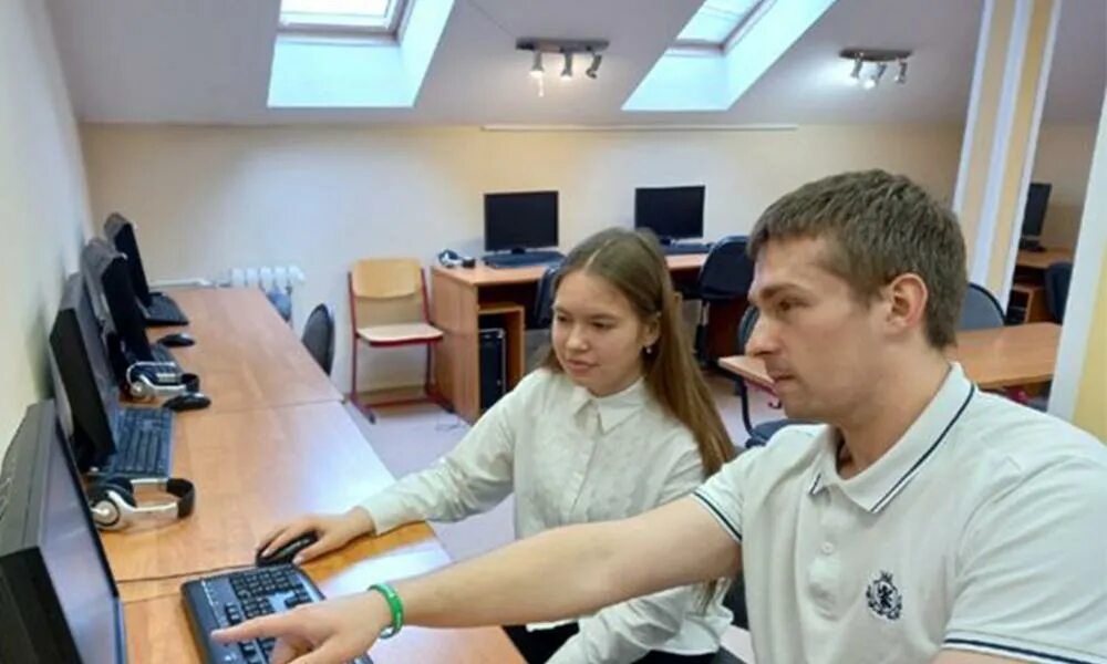 Младший научный сотрудник. Александр морозов новосибирск нэти. Тамбовский младший научный сотрудник читать полностью. Тамбовский младший научный сотрудник читать полностью. Артем овчаренко.