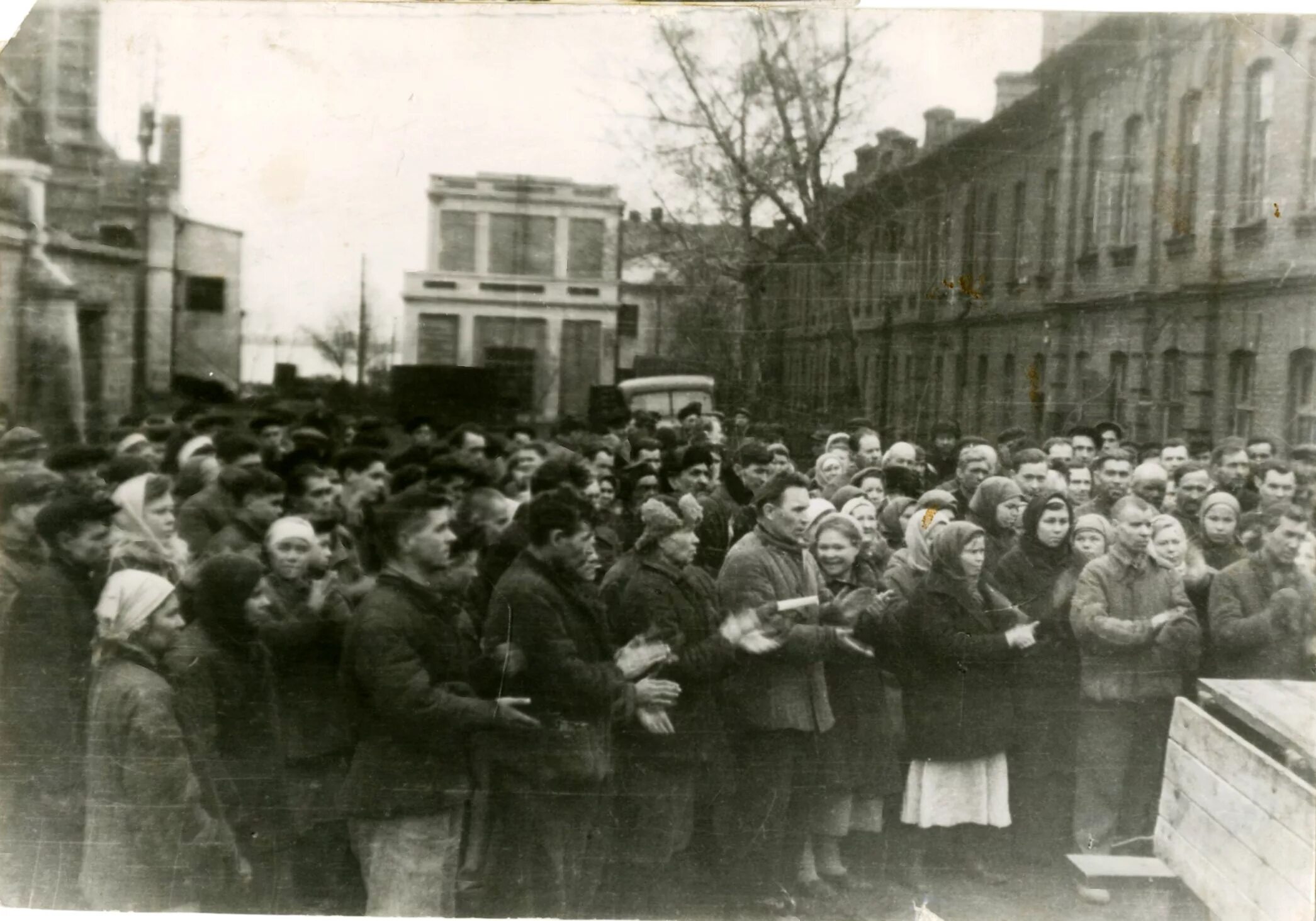 Омск 1941 год. Омск 1941 год. Омск 1941. Омск 1941 год. Омск 1941 год.