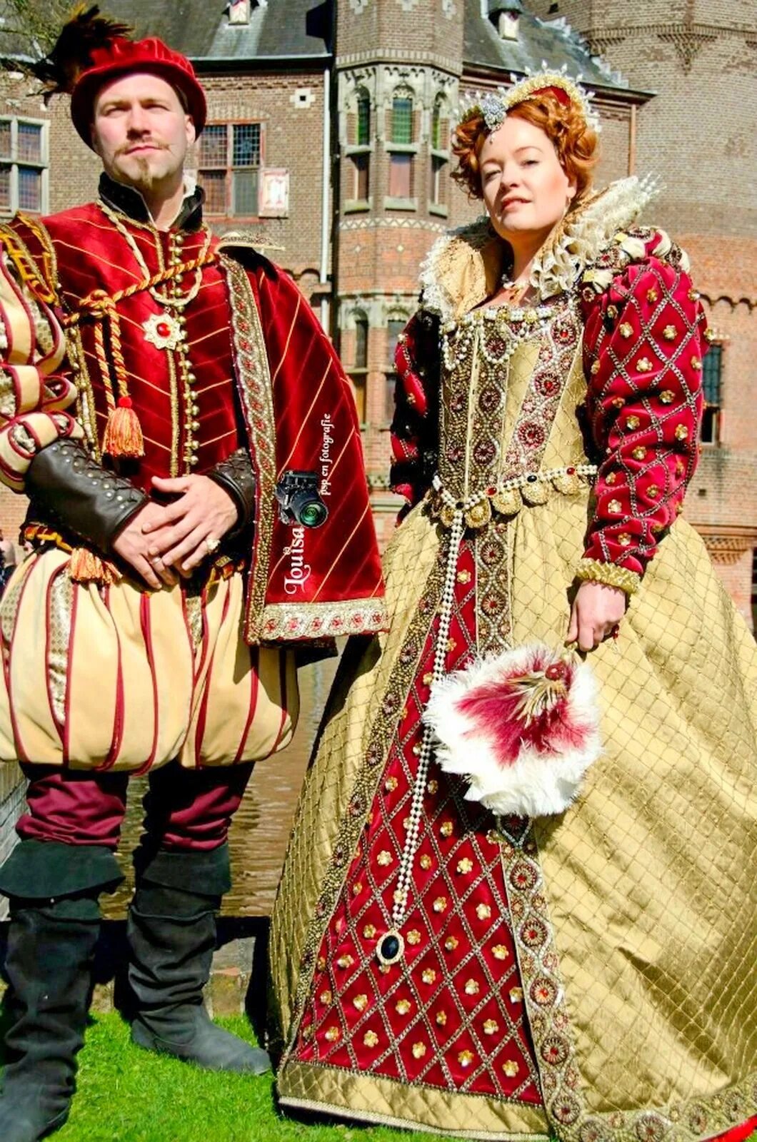 Новое дворянство в англии. Одежда 1500 годов. Венгерский костюм 15 век. Костюмы состоятельных англичан. Костюмы 1500 года.
