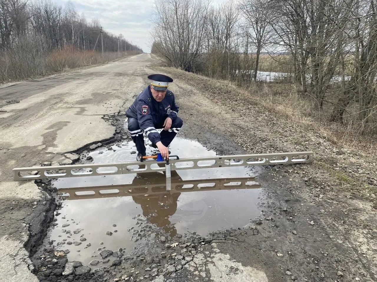 Подвеска плохие дороги. Обследование дорог. Ямы (Орловская область). Осмотр дороги. Обследование плохих дорог.