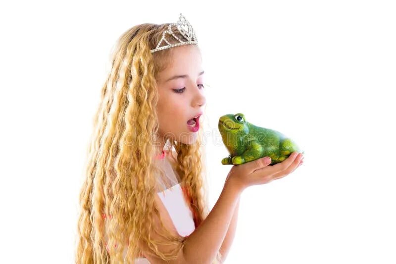 Green frog стихотворение. Облизывание лягушек. She a frog. Tiny tim frog song coloring. Лягушка в прыжке.