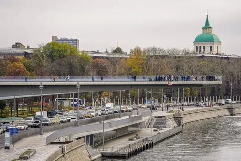 Москва река станция метро