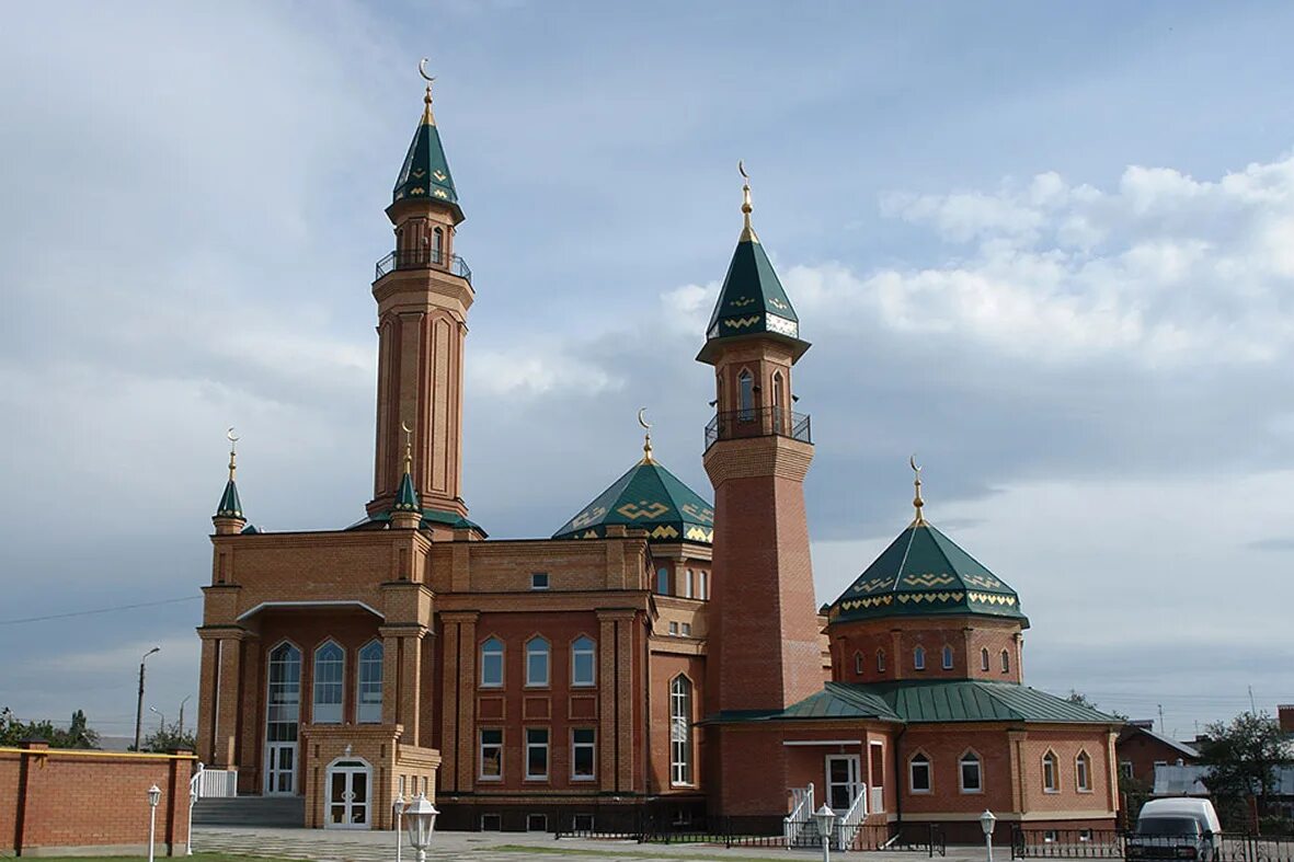 Соборная мечеть Тольятти. Мечеть Махаланура Сыктывкар. Про Тольяттинский мечеть. Мечеть Азнакай Нуры. Ураза азнакаево