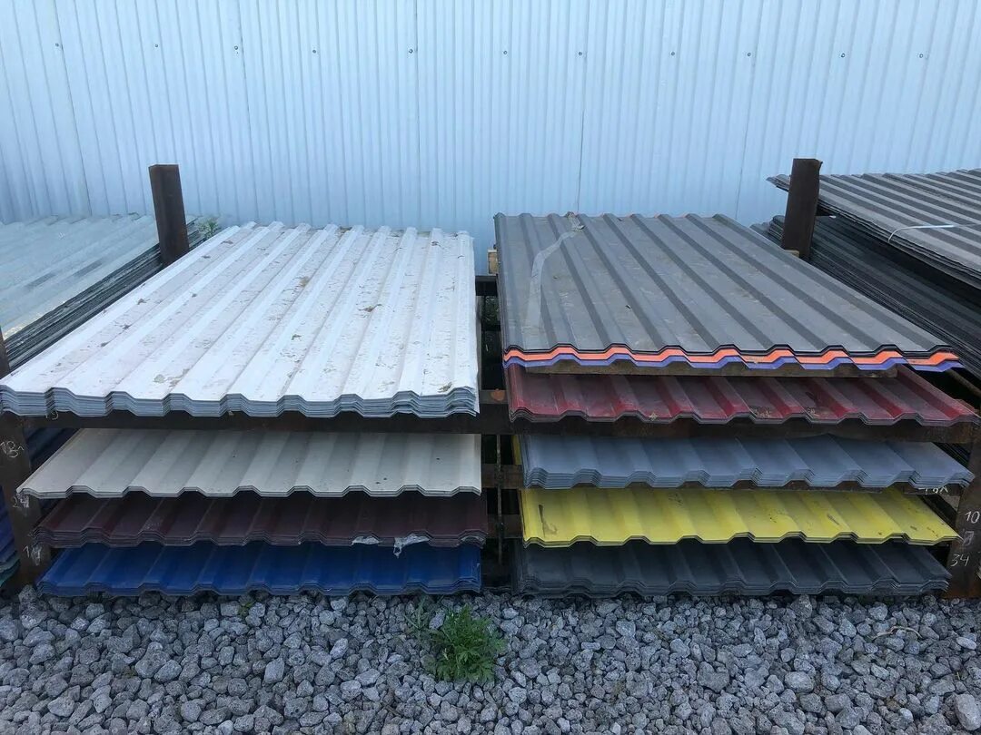 Профнастил с 21 некондиция. Профлист с-8-0,5 оцинкованный (1,2 х 1,15 ). Профнастил некондиция забора лист. Профнастил некондиция. Некондиция профлиста.