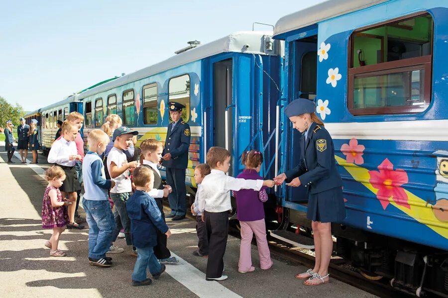 Путешествуй с детьми ржд. РЖД ДЖД. ДЖД Казань. РЖД Московская ДЖД. Детская железная дорога.