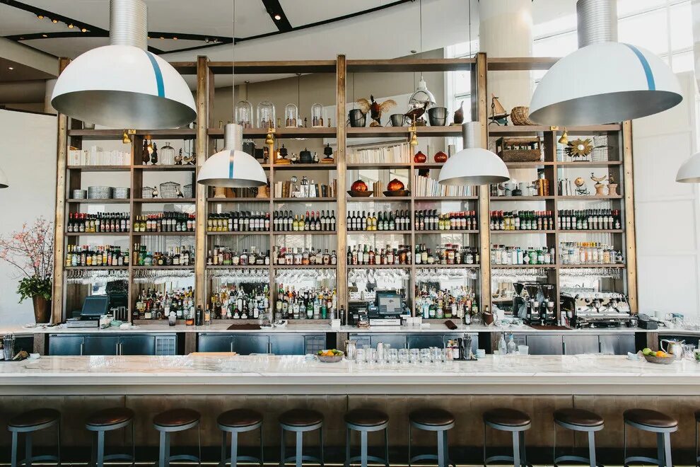 Back bar. Сосочки кап бары. white shelves bar back construction. купить фронт бар.