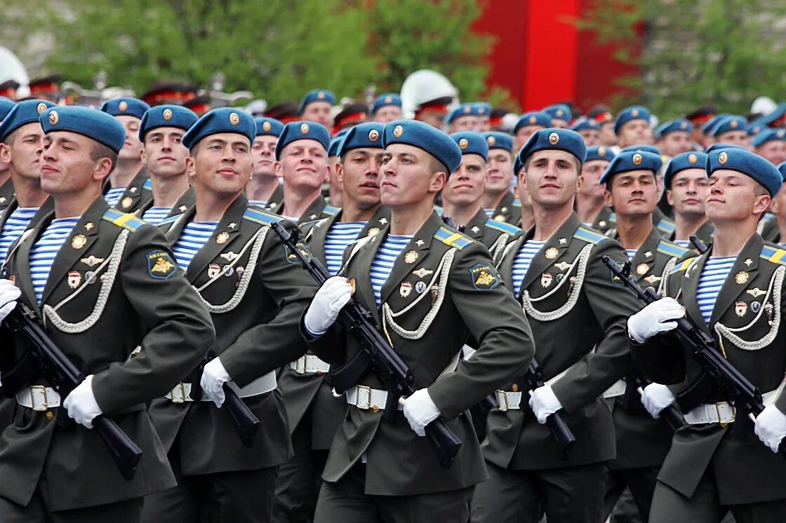 Десантники войска. Воздушно-десантные войска РФ. Десантные войска ВДВ. Армия РФ ВДВ. ВДВ войска войска России.