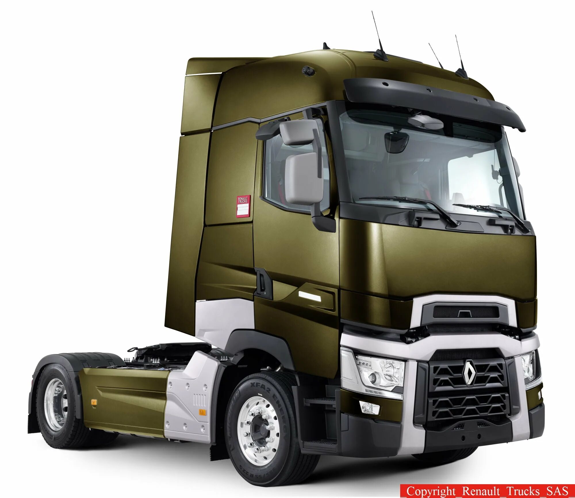 Грузовые автомобили рено. Renault Trucks Euro 5. Тягач Рено т801. Renault Trucks 6/6 седельный тягач. Renault Trucks 2030.