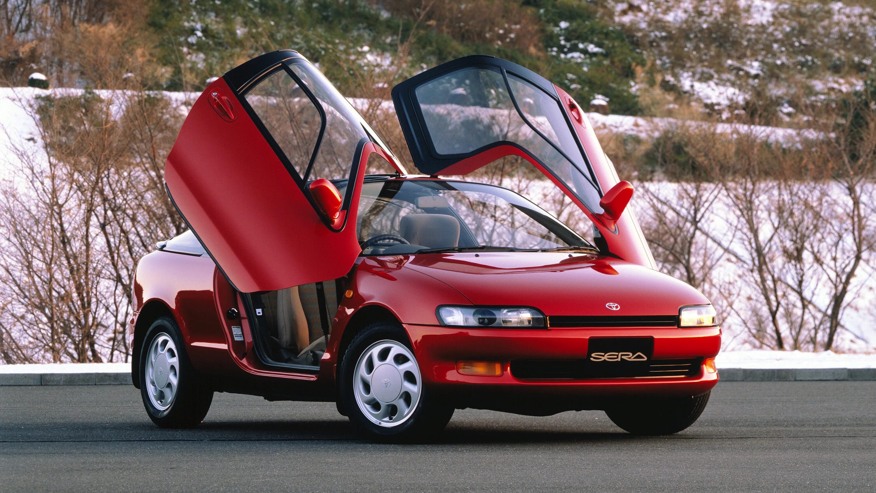 Машина за 1000 рублей. Toyota Sera 1990. Тойота сера 1990. Тойота сера 1995. Тойота сера 1990 год.