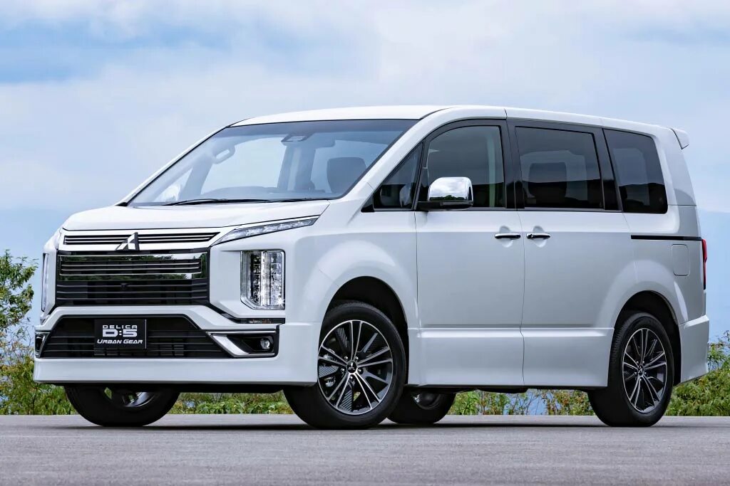 Mitsubishi Delica 2020. Mitsubishi Delica 2021. Mitsubishi Delica d5 2021. Мицубиси Делика 2021.