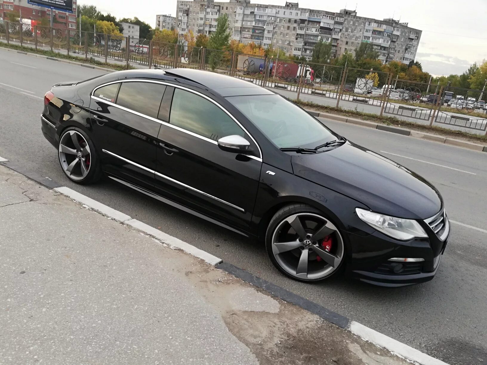 B6 b7 b2 b8. Volkswagen Passat cc 2010 Tuning. Passat cc b6 черный. Фольксваген Пассат СС 2014 черный. Volkswagen Passat b6 Black Tuning.