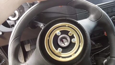 Сигнал на руле