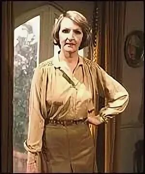 Classic wife. Penelope Keith.