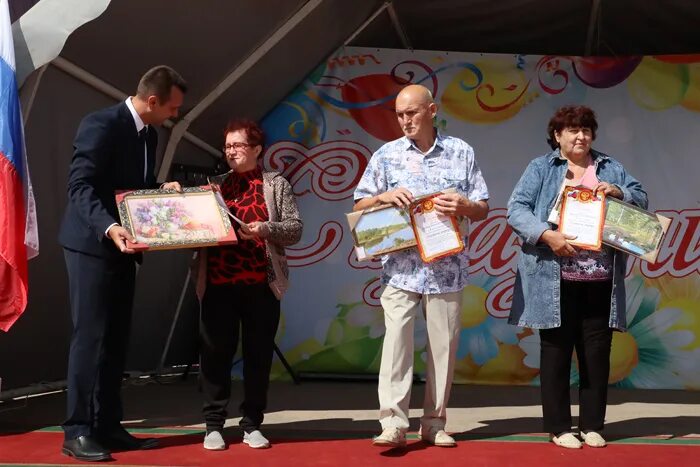 красногорская выставка картин. выставка картин в подмосковье красногорск. выставка красногорск. выставка красногорск. остров вдохновения красногорск.