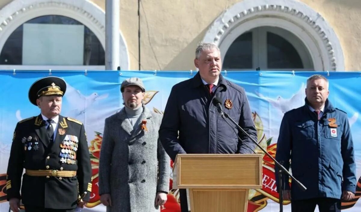 Программа 9 мая северодвинск. Парад 9 мая северодвинск. неугасима память поколений.
