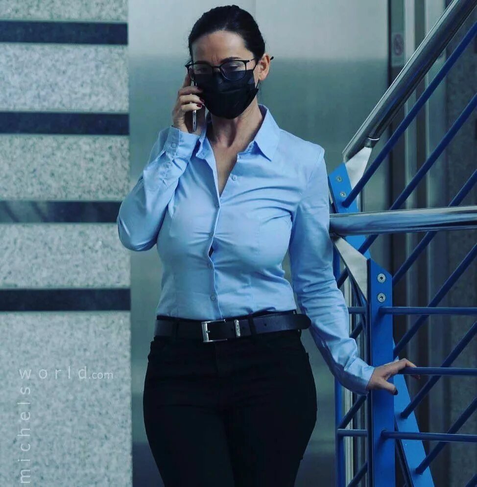 Frivolous dress order модель. Фривольное платье. Casey frivolous. Фривольная одежда видео. Ring 360 frivolous dress public.